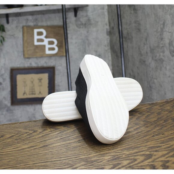 NEW White Mountain Courage Womens Sneaker Flat Black Fabric 9.5M - Picture 9 of 11